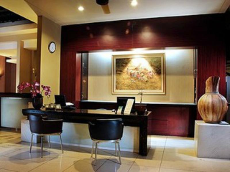 Готель 100 Sunset Boutique Кута Екстер'єр фото